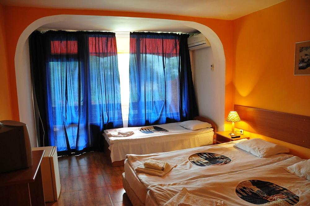 Hotel Surf Primorsko Oda fotoğraf